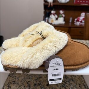 Secret Treasures Tan Faux Fur Slippers